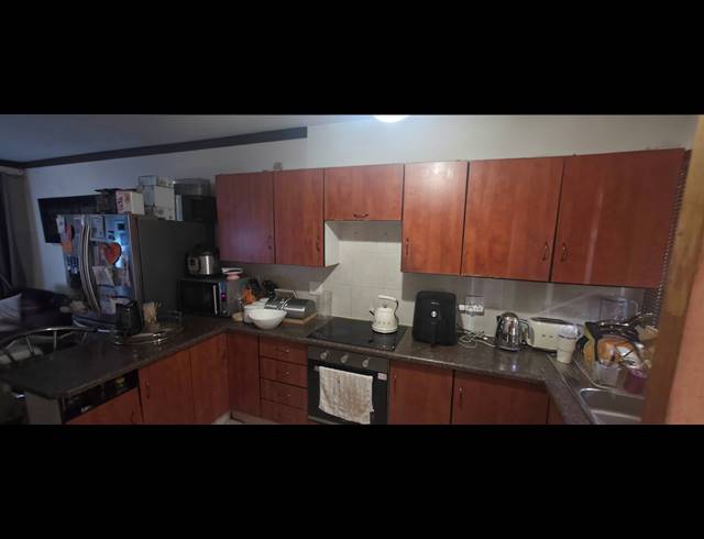 2 BEDROOM SECTIONAL TITLE FOR SALE IN DEL JUDOR